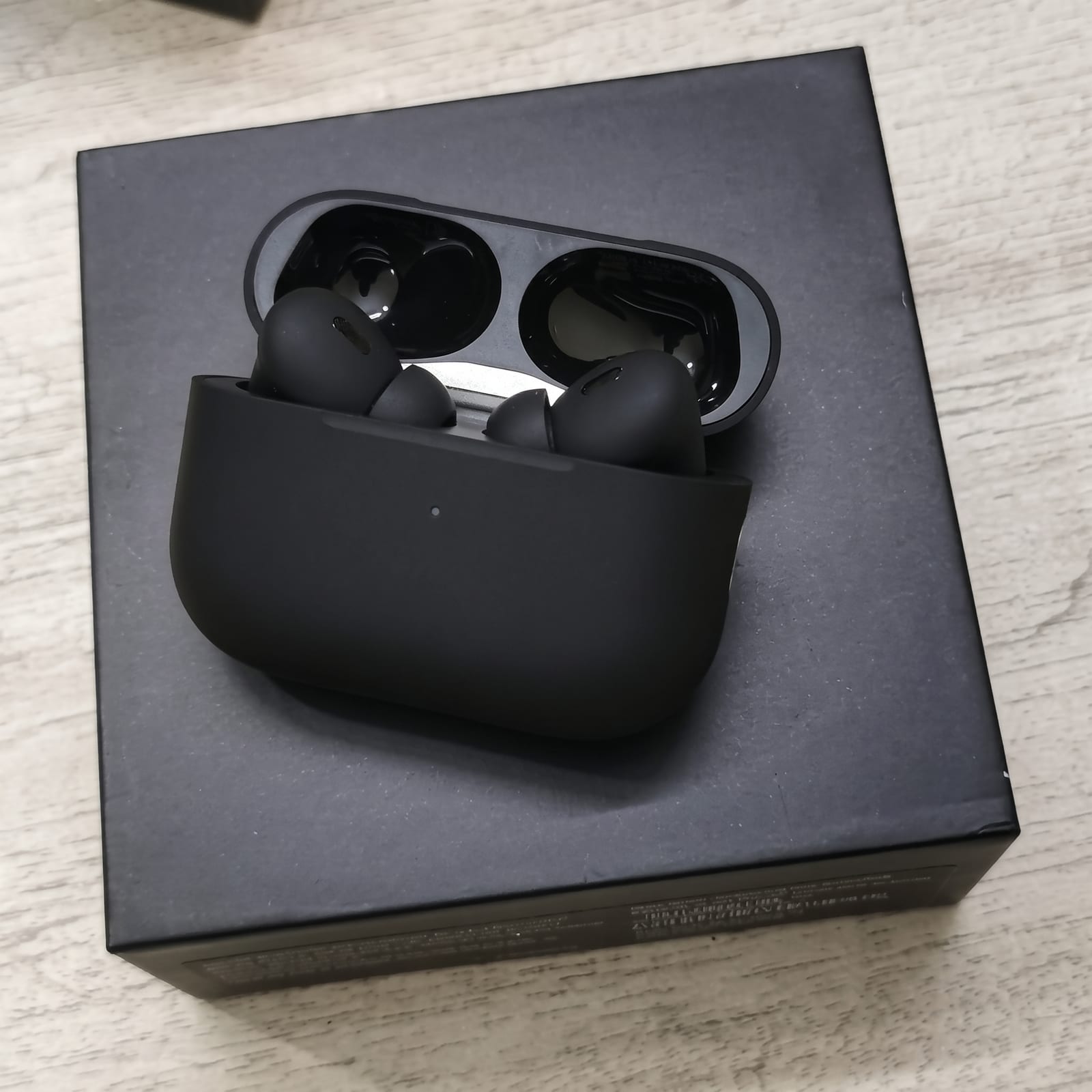 AirPods Pro 2 (Black Edition) with Beep Sound & 100% ANC 2
